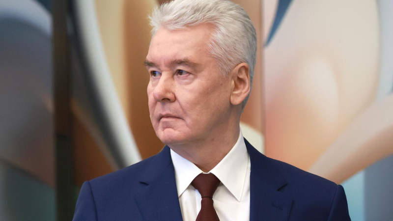 Загрутдинов награжден почетным знаком "Заслуженный строитель"